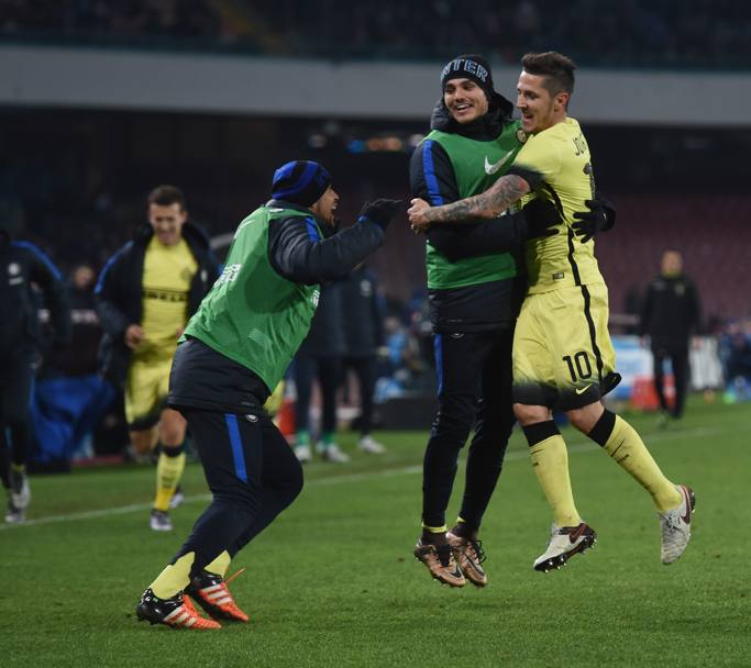 La gioia di Jovetic dopo il gol che ha sbloccato la gara: esulta con Icardi. Getty